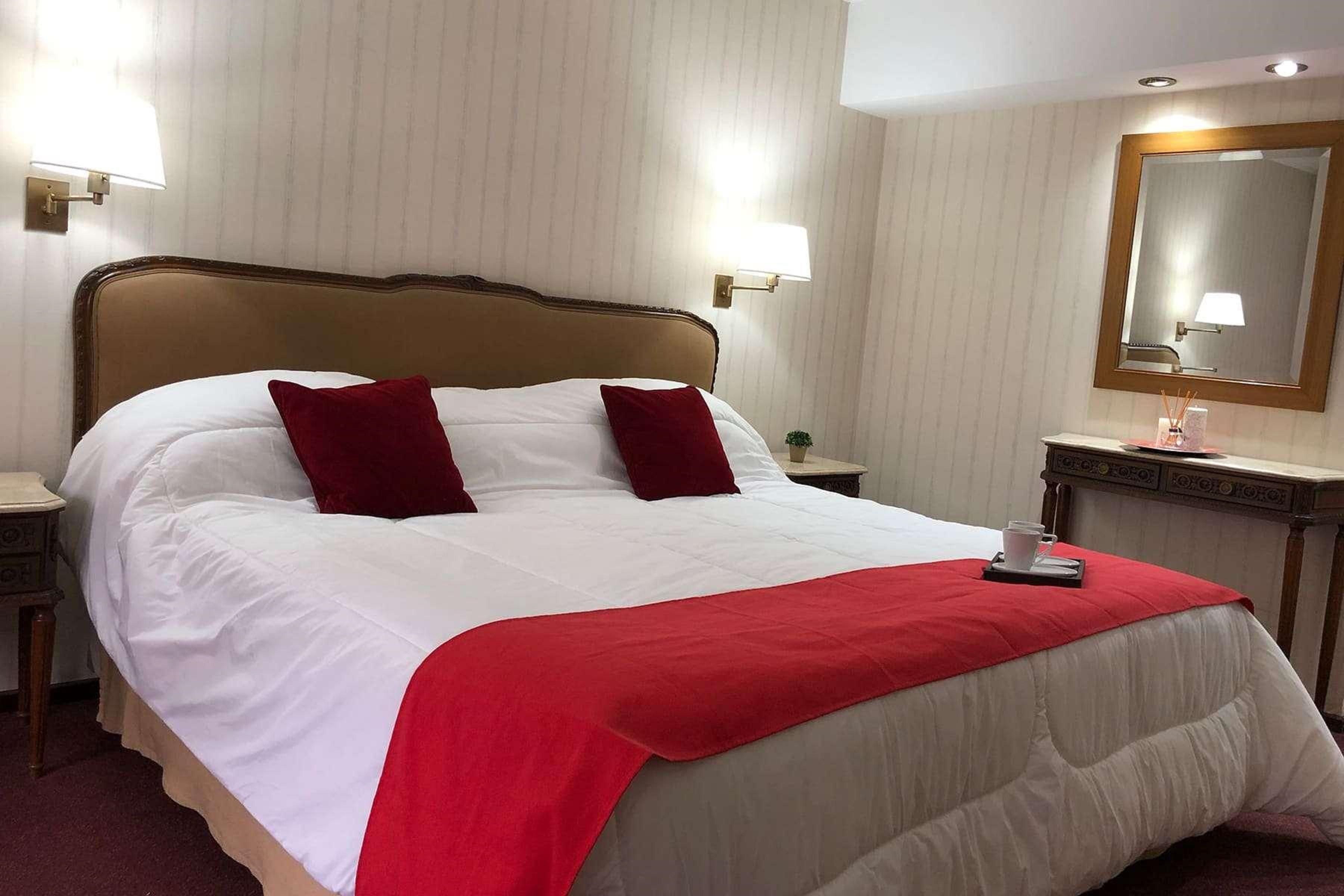 Bed and breakfast Ramada By Wyndham Buenos Aires Centro Extérieur photo