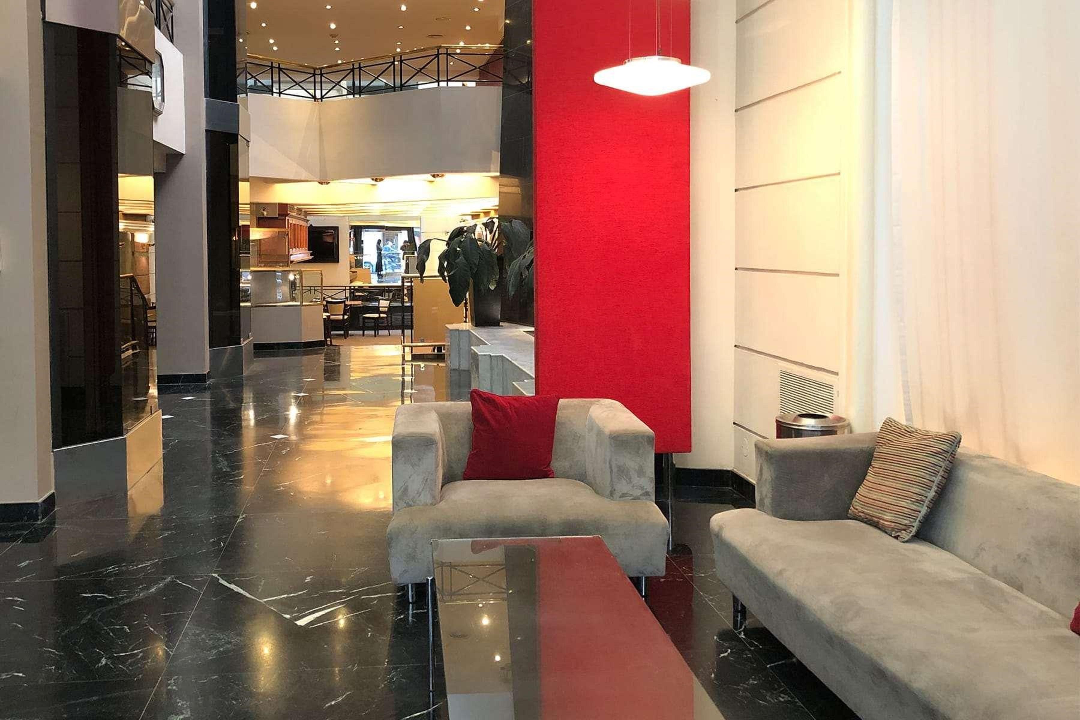 Bed and breakfast Ramada By Wyndham Buenos Aires Centro Extérieur photo
